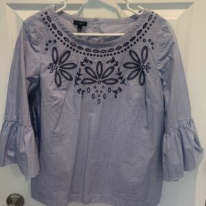 Talbots sweet blue & white ruffle 3/4 shirt with embroider details